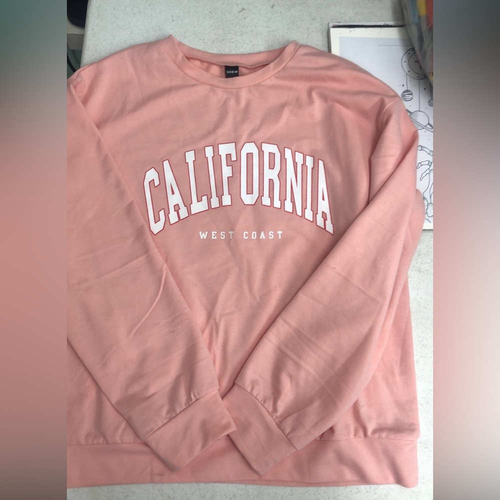 Only been worn once. Basically brand new! :)